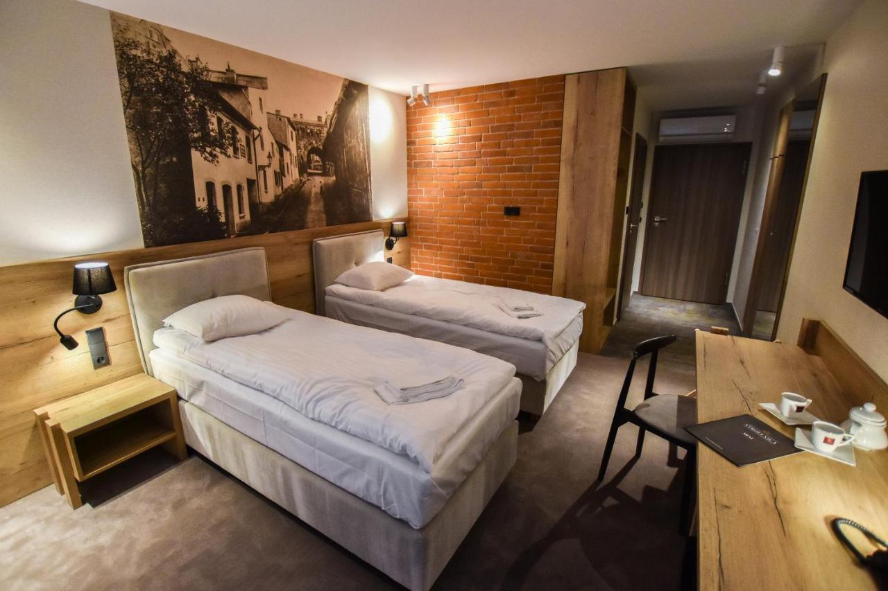 Strzelnica Hotel I Restauracja Starogard Gdański Extérieur photo