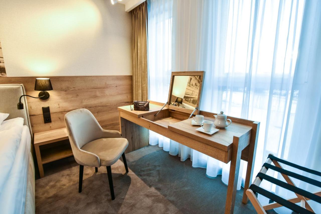 Strzelnica Hotel I Restauracja Starogard Gdański Extérieur photo